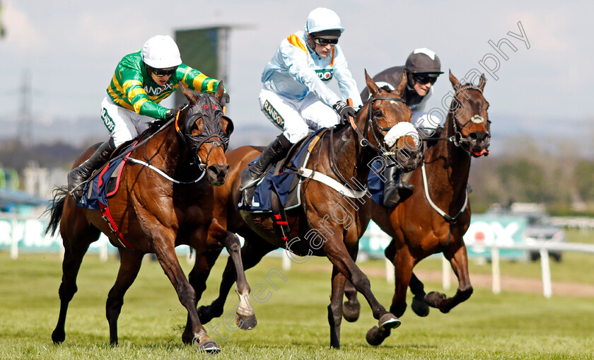 Sire-Du-Berlais-0004 
 SIRE DU BERLAIS (left, Mark Walsh) beats MARIE'S ROCK (centre) and FLOORING PORTER (right) in The JRL Group Liverpool Hurdle
Aintree 15 Apr 2023 - Pic Steven Cargill / Racingfotos.com