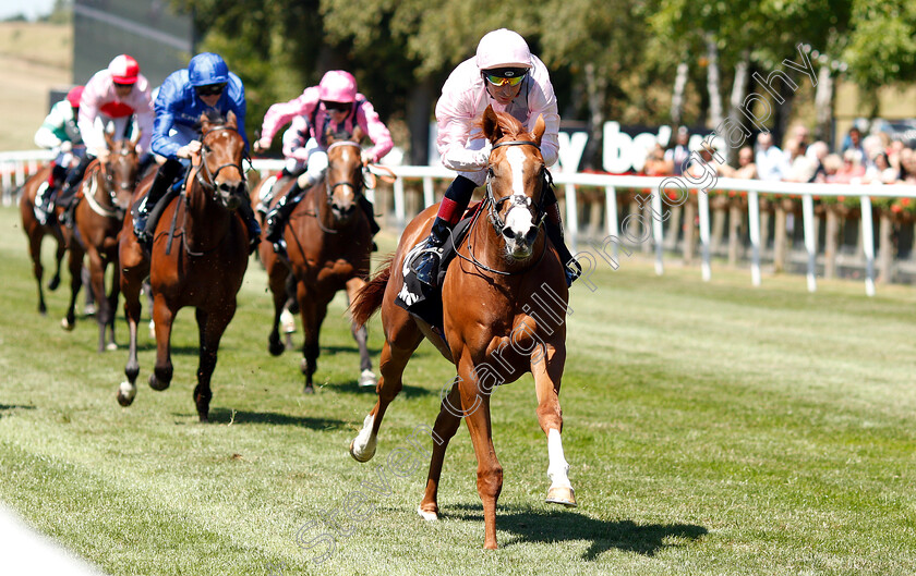 Royal-Intervention-0002 
 ROYAL INTERVENTION (Gerald Mosse) wins The Betway Empress Fillies Stakes
Newmarket 30 Jun 2018 - Pic Steven Cargill / Racingfotos.com