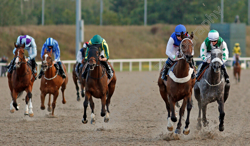 Melburnian-0003 
 MELBURNIAN (Levi Williams) beats SPRING GLOW (right) in The Racing Welfare Novice Median Auction Stakes
Chelmsford 22 Aug 2020 - Pic Steven Cargill / Racingfotos.com