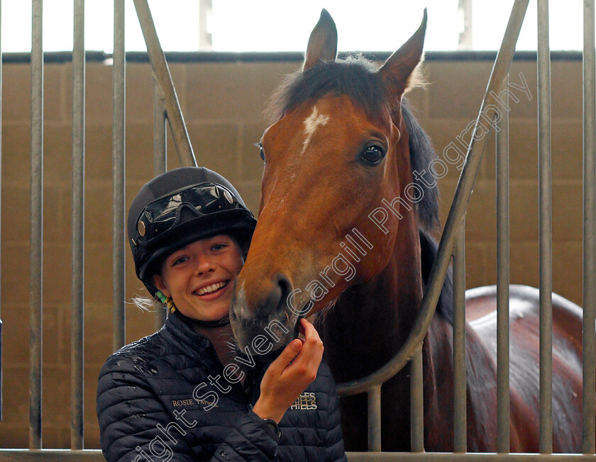 Rosie-Tapner-0002 
 ROSIE TAPNER after riding on the gallops for Charlie Hills, in preparation for Goodwood's Magnolia Cup, Lambourn 23 May 2018 - Pic Steven Cargill / Racingfotos.com