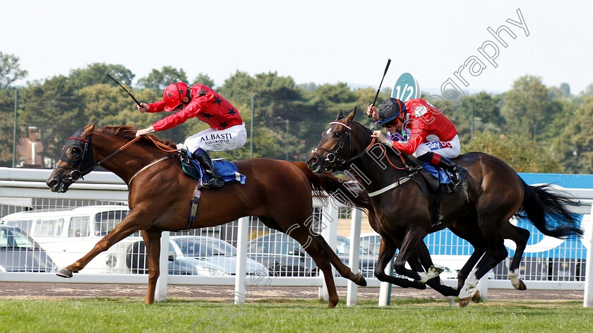 De-Medici-0002 
 DE MEDICI (Oisin Murphy) beats JACK REGAN (right) in The Download The Coral App Handicap
Sandown 7 Jul 2018 - Pic Steven Cargill / Racingfotos.com