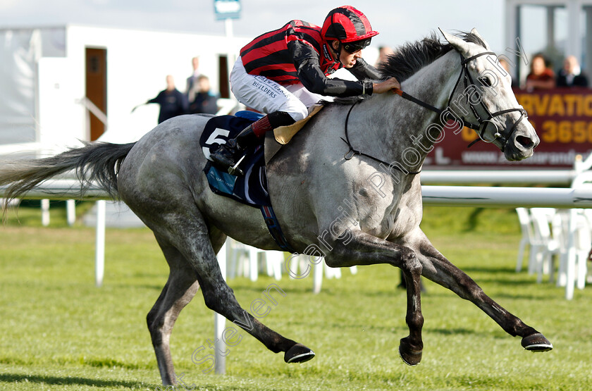 Lady-Bergamot-0005 
 LADY BERGAMOT (George Wood) wins The EBF Breeders Series Fillies Handicap
Doncaster 12 Sep 2018 - Pic Steven Cargill / Racingfotos.com