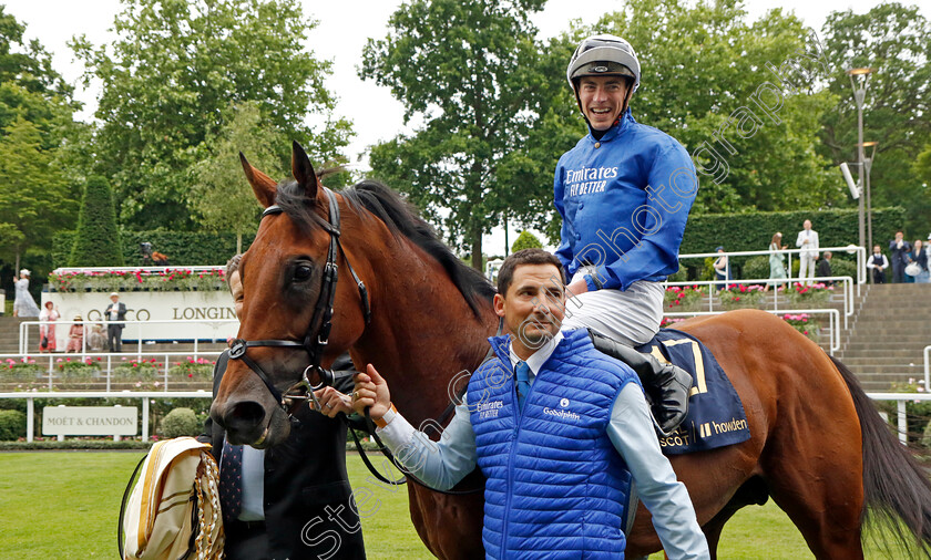 Naval-Crown-0016 
 NAVAL CROWN (James Doyle) after The Platinum Jubilee Stakes
Royal Ascot 18 Jun 2022 - Pic Steven Cargill / Racingfotos.com