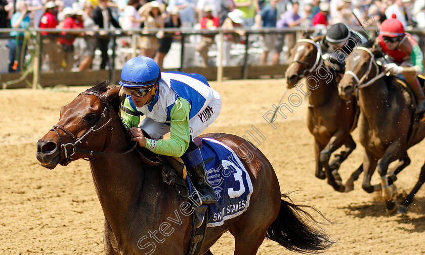 Chalon-0006 
 CHALON (Javier Castellano) wins The Skipat Stakes
Pimlico, Baltimore USA, 17 May 2019 - Pic Steven Cargill / Racingfotos.com