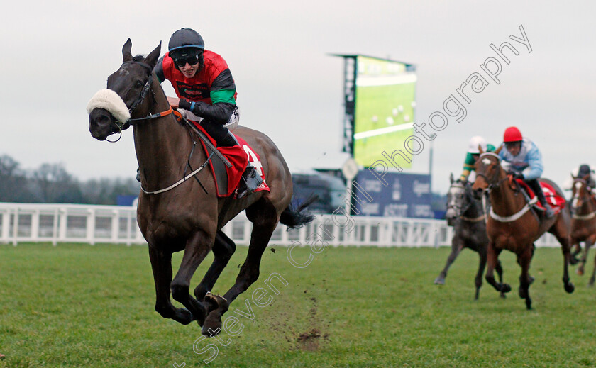 Hunters-Call-0002 
 HUNTERS CALL (Jack Kennedy) wins The Racing Welfare Handicap Hurdle Ascot 23 Dec 2017 - Pic Steven Cargill / Racingfotos.com