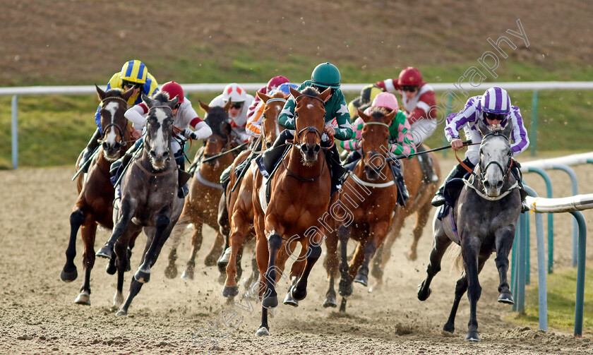 Raintown-0001 
 RAINTOWN (left, David Probert) beats AMAZING (centre) and BOHEMIAN BREEZE (right) in The Boost Your Acca-Fenwa With Betuk Handicap
Lingfield 20 Jan 2024 - Pic Steven Cargill / Racingfotos.com