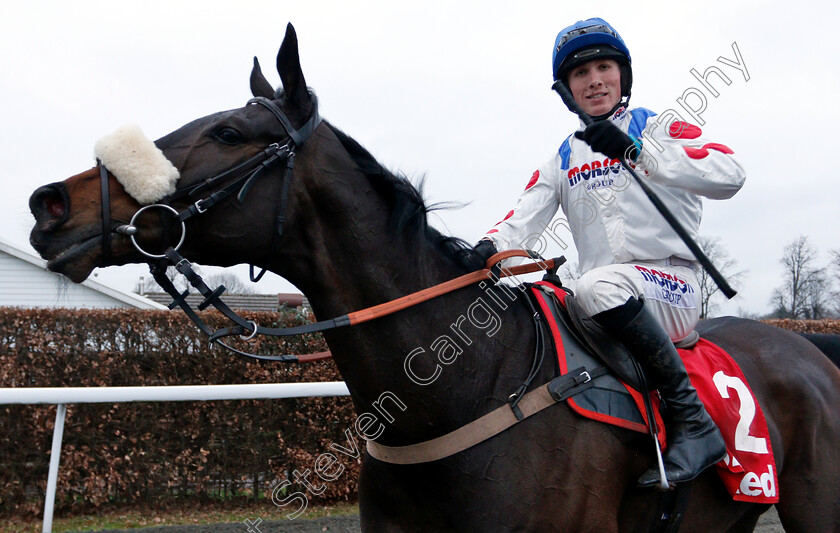 Clan-Des-Obeaux-0014 
 CLAN DES OBEAUX (Harry Cobden) after The 32Red King George VI Chase
Kempton 26 Dec 2018 - Pic Steven Cargill / Racingfotos.com