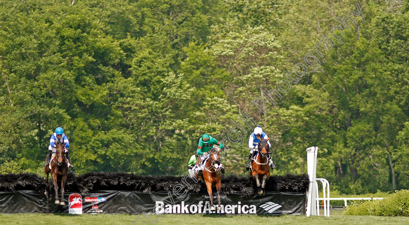 Sarah-Joyce-0002 
 SARAH JOYCE (centre, Jack Doyle) beats INVERNESS (left) in The Margaret Currey Henley Hurdle, Percy Warner Park, Nashville 12 May 2018 - Pic Steven Cargill / Racingfotos.com