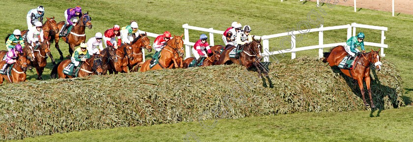 Ucello-Conti-0002 
 UCELLO CONTI (Daryl Jacob) leads the field over The Chair in The Randox Health Grand National Aintree 14 Apr 2018 - Pic Steven Cargill / Racingfotos.com