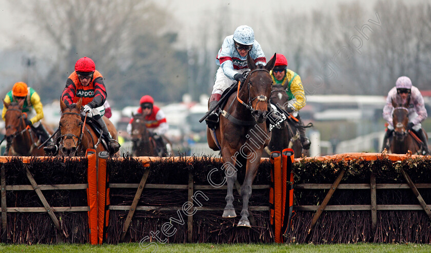 Lalor-0002 
 LALOR (Richard Johnson) wins The Betway Top Novices Hurdle Aintree 13 Apr 2018 - Pic Steven Cargill / Racingfotos.com