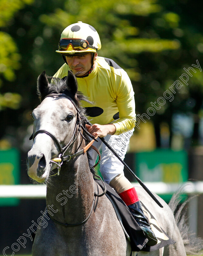 Signcastle-City 
 SIGNCASTLE CITY (Andrea Atzeni)
Newmarket 8 Jul 2022 - Pic Steven Cargill / Racingfotos.com