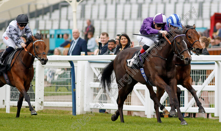 Enchanting-Empress-0004 
 ENCHANTING EMPRESS (David Egan) wins The Royal Ascot Two-Year-Old Trial EBF Conditions Stakes
Ascot 1 May 2024 - Pic Steven Cargill / Racingfotos.com