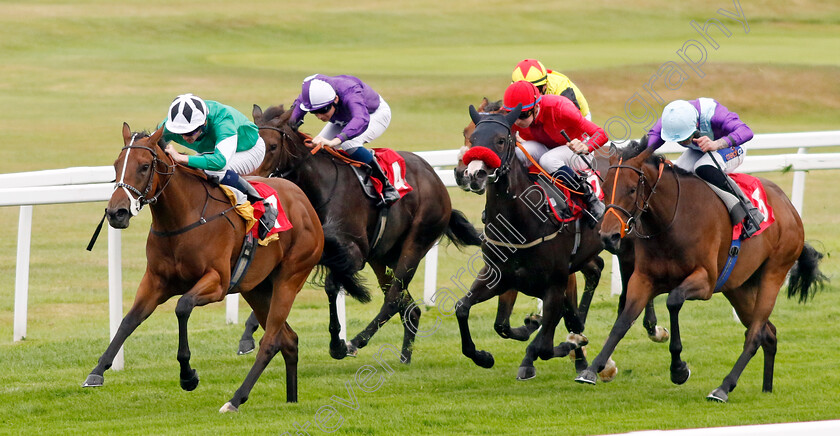 Pearl-Of-Windsor-0006 
 PEARL OF WINDSOR (Darragh Keenan) wins The British Stallion Studs EBF Maiden Stakes
Sandown 8 Aug 2024 - Pic Steven Cargill / Racingfotos.com