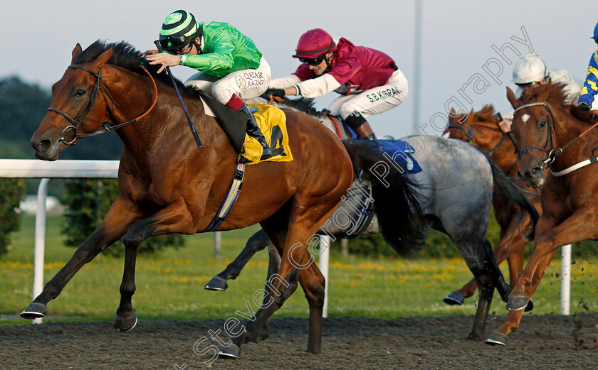 Vino-Victrix-0004 
 VINO VICTRIX (Oisin Murphy) wins The Unibet Extra Place Offers Every Day Handicap
Kempton 4 Aug 2021 - Pic Steven Cargill / Racingfotos.com