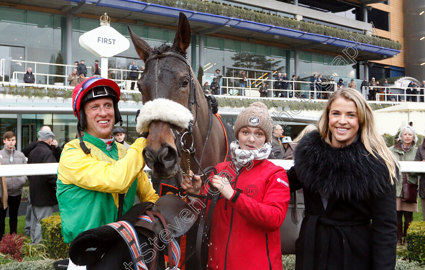 Magic-Of-Light-0008 
 MAGIC OF LIGHT (Robbie Power) with Kate Harrington after The OLBG.com Mares Hurdle
Ascot 19 Jan 2019 - Pic Steven Cargill / Racingfotos.com