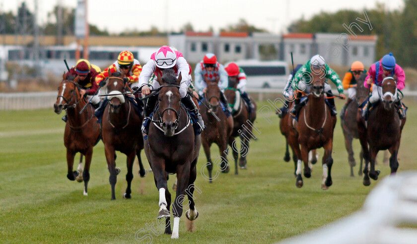 Square-De-Luynes-0003 
 SQUARE DE LUYNES (Robert Havlin) wins The Stockholm Cup International
Bro Park, Sweden 22 Sep 2019 - Pic Steven Cargill / Racingfotos.com