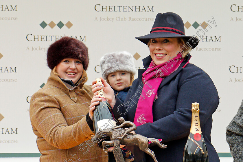 Gino-Trail-0010 
 Presentation to Kerry Lee for The Junior Jumpers Handicap Chase won by GINO TRAIL Cheltenham 16 Dec 2017 - Pic Steven Cargill / Racingfotos.com