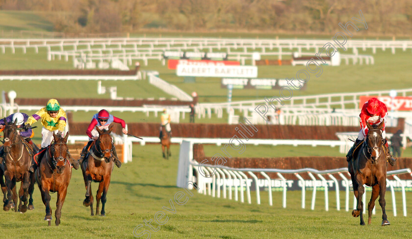 Redford-Road-0001 
 REDFORD ROAD (Jamie Bargary) wins The Albert Bartlett Novices Hurdle
Cheltenham 14 Dec 2019 - Pic Steven Cargill / Racingfotos.com