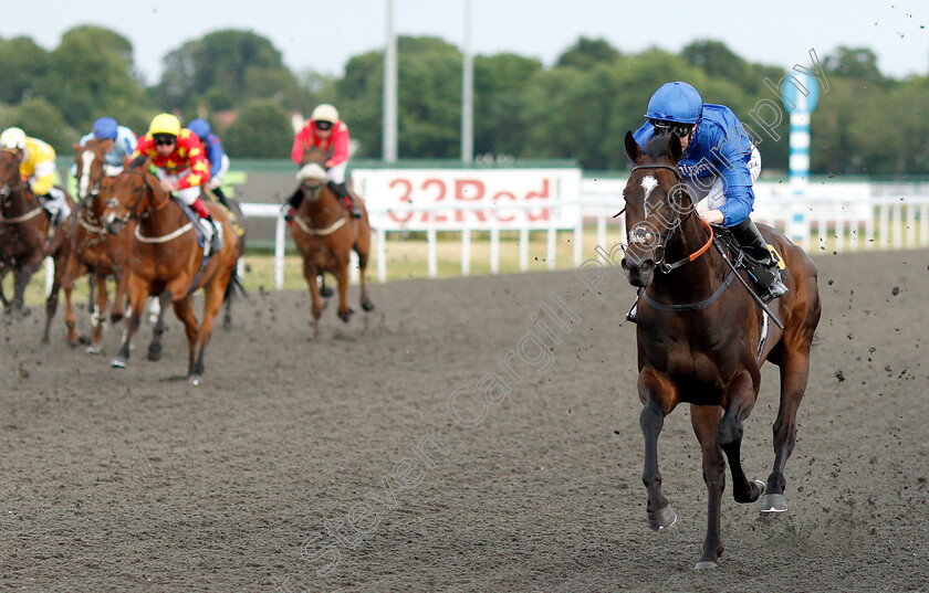 Land-Of-Legends-0004 
 LAND OF LEGENDS (Pat Cosgrave) wins The 32Red On The App Store Novice Stakes Div2
Kempton 5 Jun 2019 - Pic Steven Cargill / Racingfotos.com