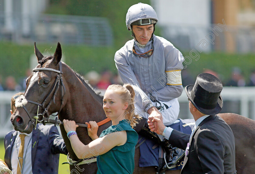 Dramatised-0008 
 DRAMATISED (Daniel Tudhope) with Karl Burke after The Queen Mary Stakes
Royal Ascot 15 Jun 2022 - Pic Steven Cargill / Racingfotos.com