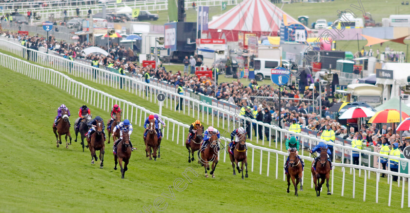 Ezeliya-0010 
 EZELIYA (Chris Hayes) beats DANCE SEQUENCE (right) in The Betfred Oaks
Epsom 31 May 2024 - pic Steven Cargill / Racingfotos.com