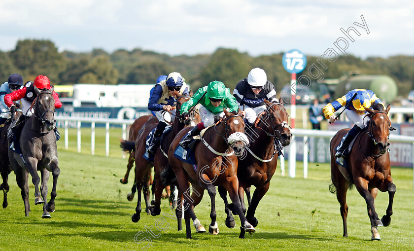 Ghost-Run-0004 
 GHOST RUN (centre, Oisin Murphy) wins The British Stallions Studs EBF Fillies Nursery
Doncaster 12 Sep 2024 - Pic Steven Cargill / Racingfotos.com