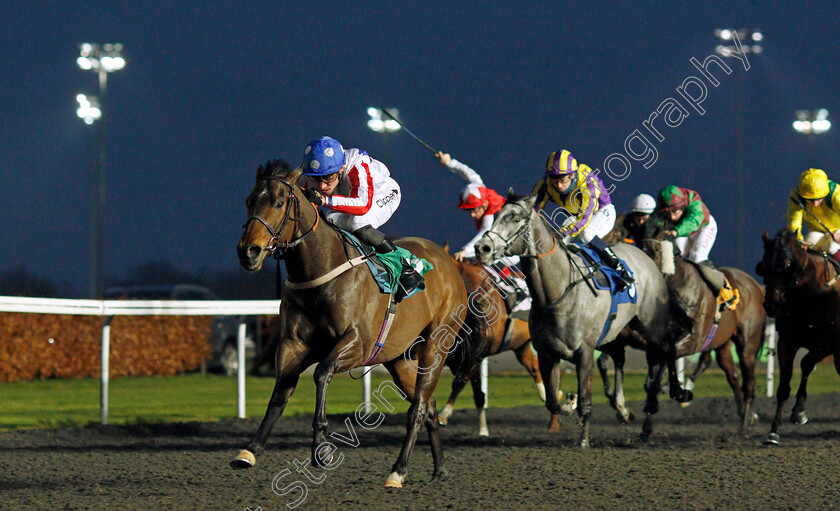 Dynakite-0003 
 DYNAKITE (Kieran Shoemark) wins The Join Racing TV Now Handicap Div1
Kempton 16 Feb 2022 - Pic Steven Cargill / Racingfotos.com