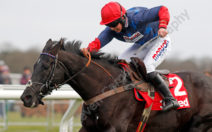 Black-Corton-0004 
 BLACK CORTON (Bryony Frost) wins The 32Red Kauto Star Novices Chase Kempto 26 Dec 2017 - Pic Steven Cargill / Racingfotos.com