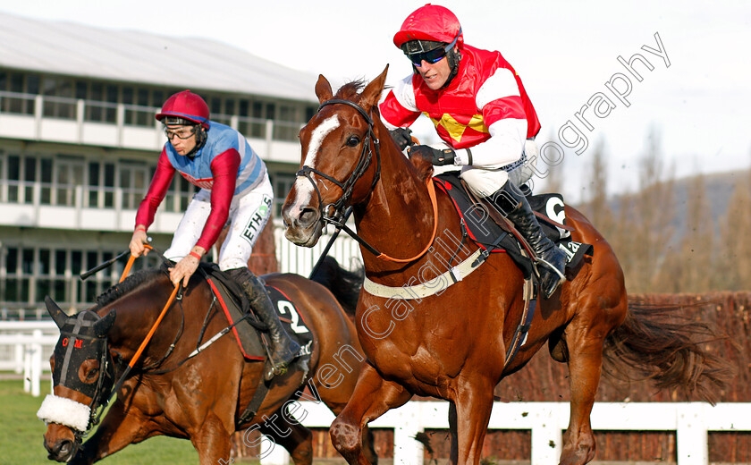 The-Big-Breakaway-0010 
 THE BIG BREAKAWAY (Robbie Power) wins The mallardjewellers.com Novices Chase
Cheltenham 15 Nov 2020 - Pic Steven Cargill / Racingfotos.com