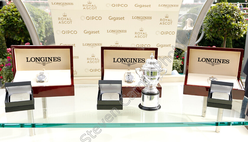 Trophies-for-The-Queen-Alexandra-Stakes 
 Trophies for The Queen Alexandra Stakes 
Royal Ascot 23 Jun 2018 - Pic Steven Cargill / Racingfotos.com