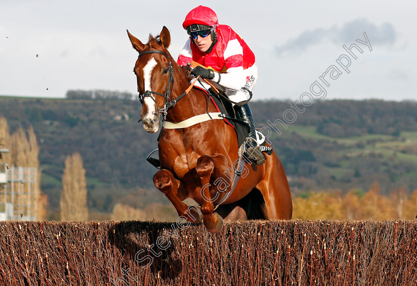 The-Big-Breakaway-0002 
 THE BIG BREAKAWAY (Robbie Power) wins The mallardjewellers.com Novices Chase
Cheltenham 15 Nov 2020 - Pic Steven Cargill / Racingfotos.com