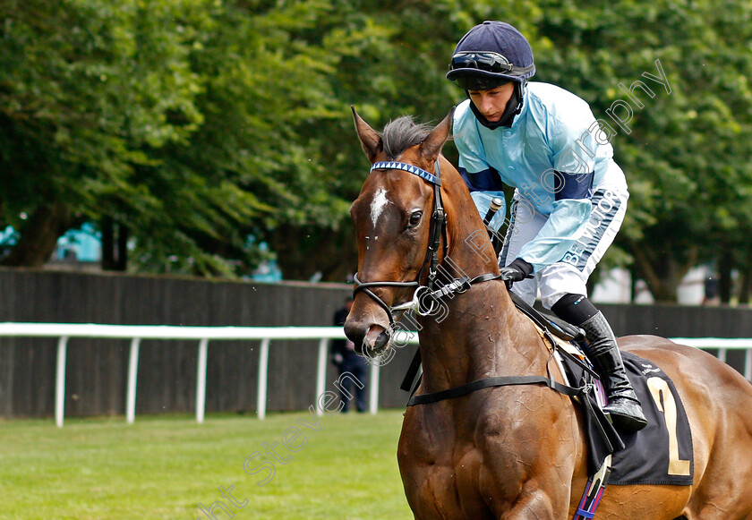 Cachet-0003 
 CACHET (Nicola Currie)
Newmarket 26 Jun 2021 - Pic Steven Cargill / Racingfotos.com