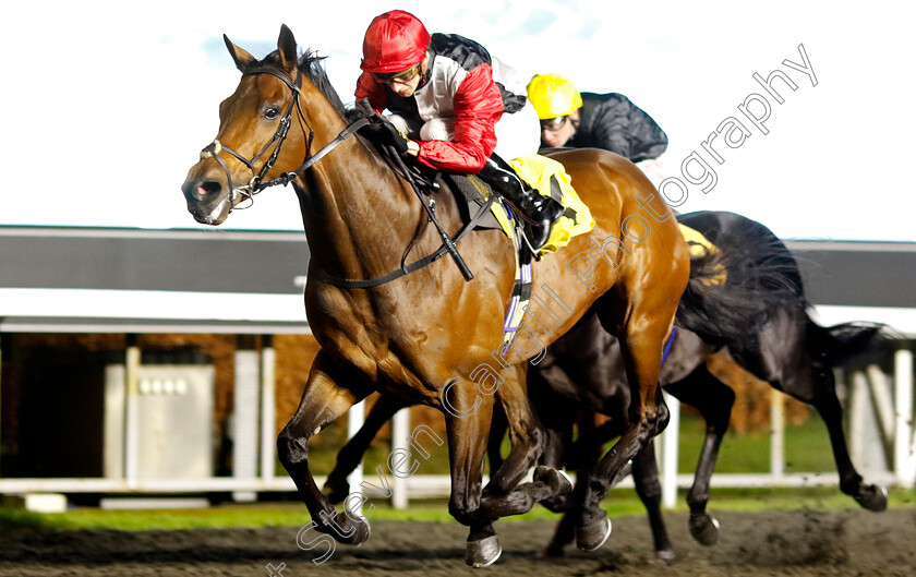 Poker-Face-0001 
 POKER FACE (Harry Davies) wins The Unibet Hyde Stakes
Kempton 4 Dec 2024 - pic Steven Cargill / Racingfotos.com