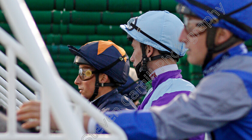 Buick-and-Murphy 
 William Buick (left) and Oisin Murphy (right) in the stalls for the opening race
Chelmsford 14 Oct 2021 - Pic Steven Cargill / Racingfotos.com