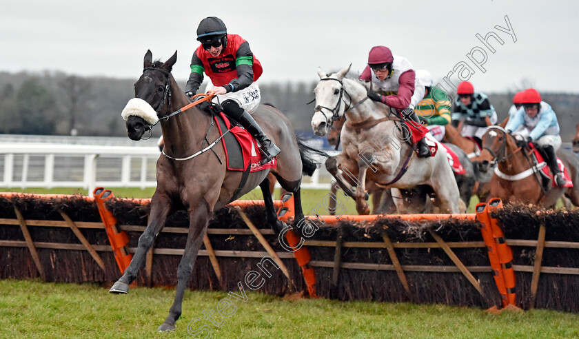 Hunters-Call-0007 
 HUNTERS CALL (Jack Kennedy) wins The Racing Welfare Handicap Hurdle Ascot 23 Dec 2017 - Pic Steven Cargill / Racingfotos.com