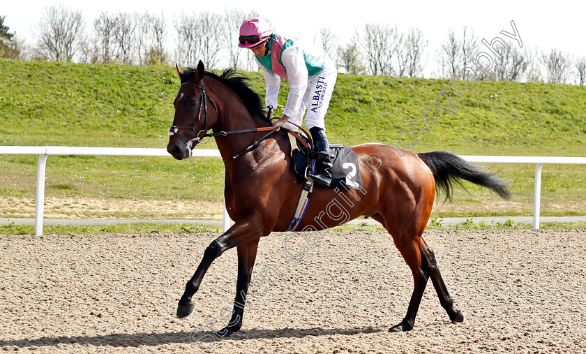 Derevo-0001 
 DEREVO (Ryan Moore) before The Bet toteexacta At totesport.com Novice Stakes
Chelmsford 11 Apr 2019 - Pic Steven Cargill / Racingfotos.com