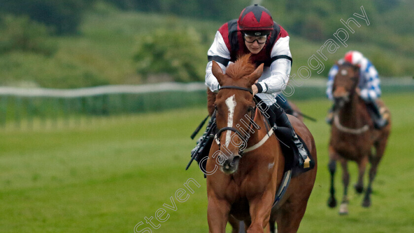 Pound-Off-You-0004 
 POUND OFF YOU (Joanna Mason) wins The Visit racingtv.com Handicap
Nottingham 30 May 2023 - Pic Steven Cargill / Racingfotos.com