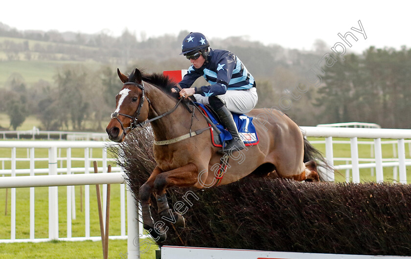 Ney-0002 
 NEY (Kieren Buckley) wins The Sky Bet Beginners Chase
Punchestown 12 Jan 2025 - Pic Steven Cargill / Racingfotos.com