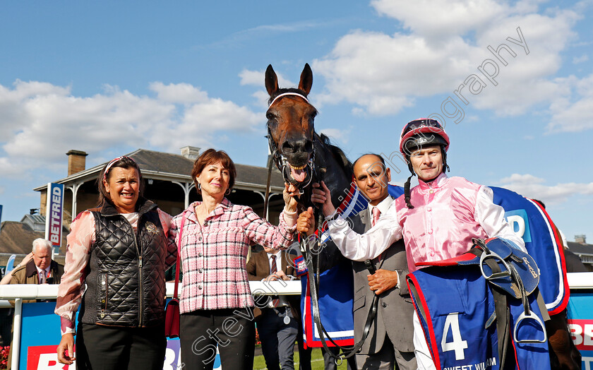 Sweet-William-0009 
 SWEET WILLIAM (Robert Havlin) winner of The Betfred Howard Wright Doncaster Cup
Doncaster 13 Sep 2024 - Pic Steven Cargill / Racingfotos.com