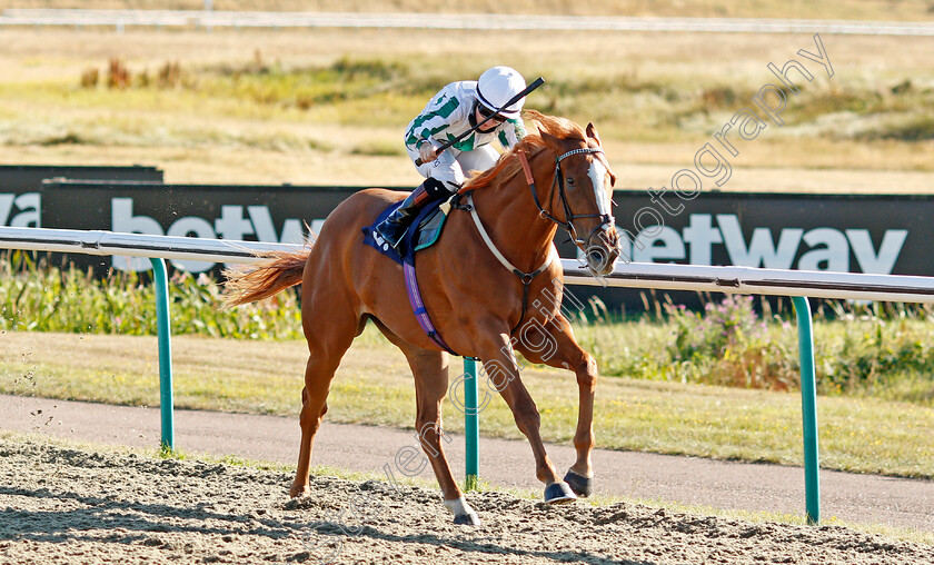 Gallardise-0005 
 GALLARDISE (Hollie Doyle) wins The Betway Novice Median Auction Stakes
Lingfield 4 Aug 2020 - Pic Steven Cargill / Racingfotos.com