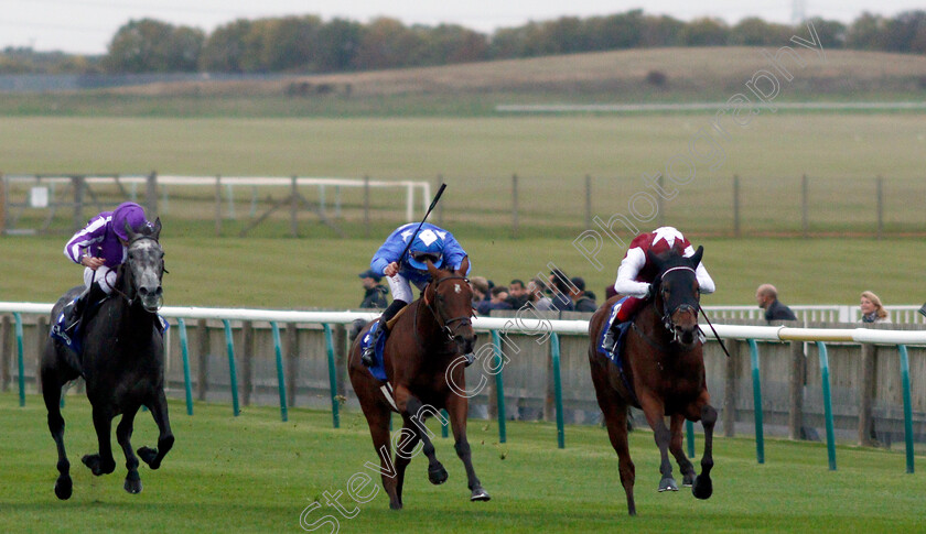 Fanny-Logan-0001 
 FANNY LOGAN (Frankie Dettori) beats QUEEN (centre) and SIMPLY BEAUTIFUL (left) in The Darley Pride Stakes
Newmarket 11 Oct 2019 - Pic Steven Cargill / Racingfotos.com