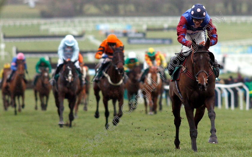 Paisley-Park-0004 
 PAISLEY PARK (Aidan Coleman) wins The galliardhomes.com Cleeve Hurdle
Cheltenham 26 Jan 2019 - Pic Steven Cargill / Racingfotos.com