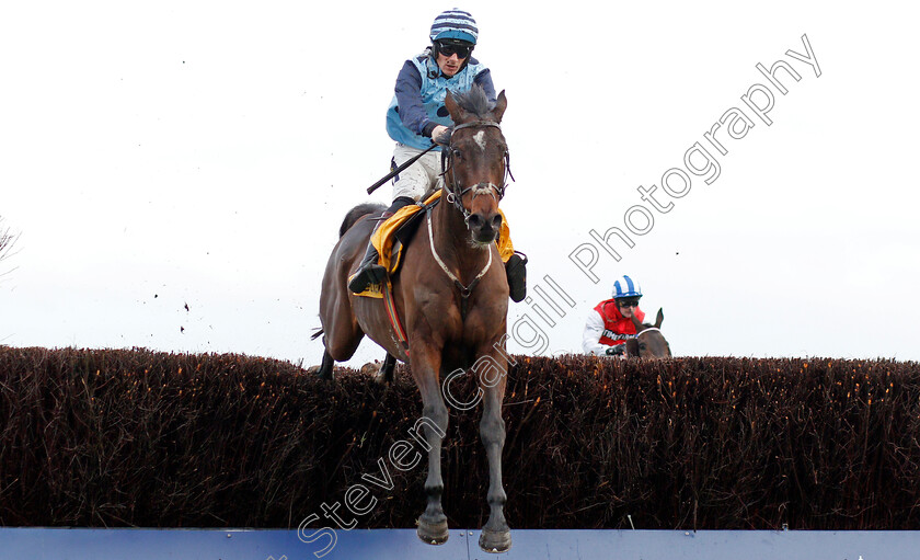 Riders-Onthe-Storm-0003 
 RIDERS ONTHE STORM (Sam Twiston-Davies) wins The Betfair Exchange Graduation Chase
Ascot 21 Dec 2019 - Pic Steven Cargill / Racingfotos.com