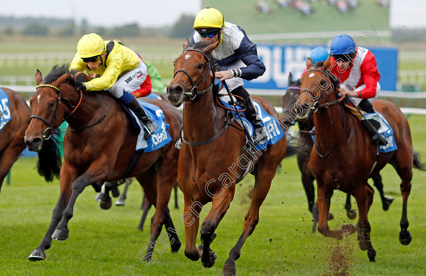 Ribbon-Rose-0004 
 RIBBON ROSE (centre, Neil Callan) beats AMEYNAH (left) in The Godolphin Under Starters Orders Maiden Fillies Stakes
Newmarket 8 Oct 2021 - Pic Steven Cargill / Racingfotos.com