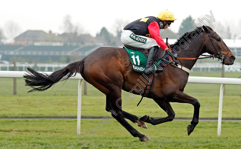 Ultragold-0008 
 ULTRAGOLD (Harry Cobden) wins The Randox Health Topham Handicap Chase Aintree 13 Apr 2018 - Pic Steven Cargill / Racingfotos.com