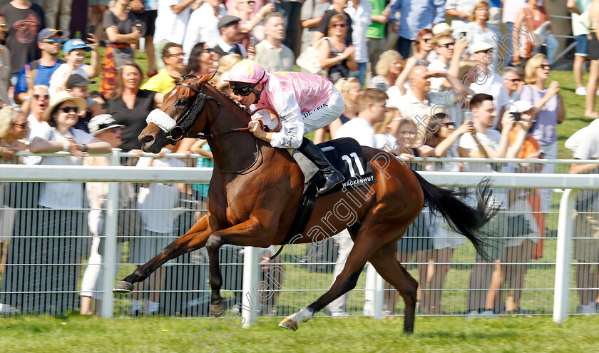 Topanga-0003 
 TOPANGA (Adrie de Vries) wins The Wackenhut Fillies Cup (Listed Race)
Baden-Baden 31 Aug 2024 - Pic Steven Cargill / Racingfotos.com