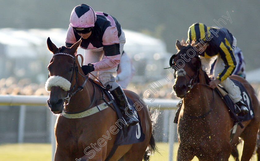 Overtrumped-0005 
 OVERTRUMPED (Hayley Turner) wins The Fly London Southend Airport To Prague Handicap
Newmarket 10 Aug 2018 - Pic Steven Cargill / Racingfotos.com