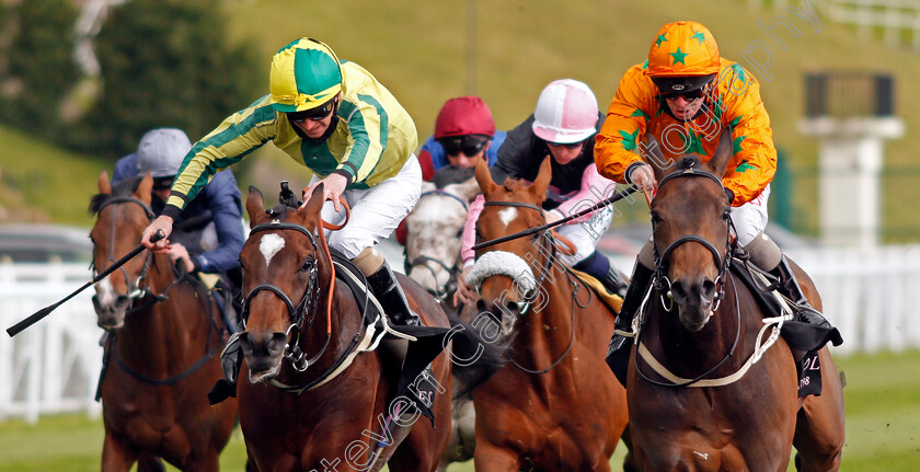 Love-Is-Golden-0003 
 LOVE IS GOLDEN (right, Franny Norton) beats BAILEYS DERBYDAY (left) in The Boodles Handicap
Chester 6 May 2021 - Pic Steven Cargill / Racingfotos.com