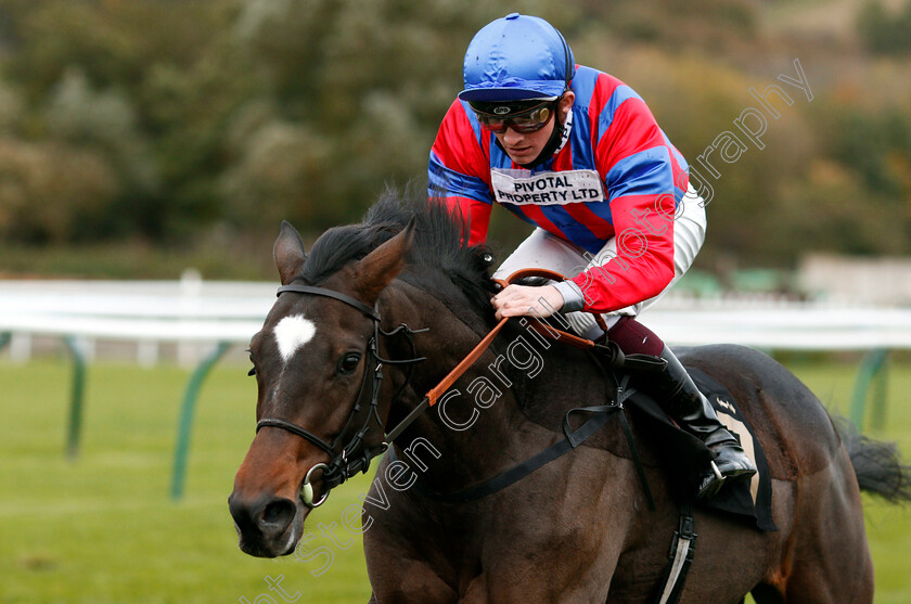 Land-Of-Winter-0006 
 LAND OF WINTER (Rob Hornby) wins The Play 3-2-Win At Mansionbet Handicap
Nottingham 28 Oct 2020 - Pic Steven Cargill / Racingfotos.com