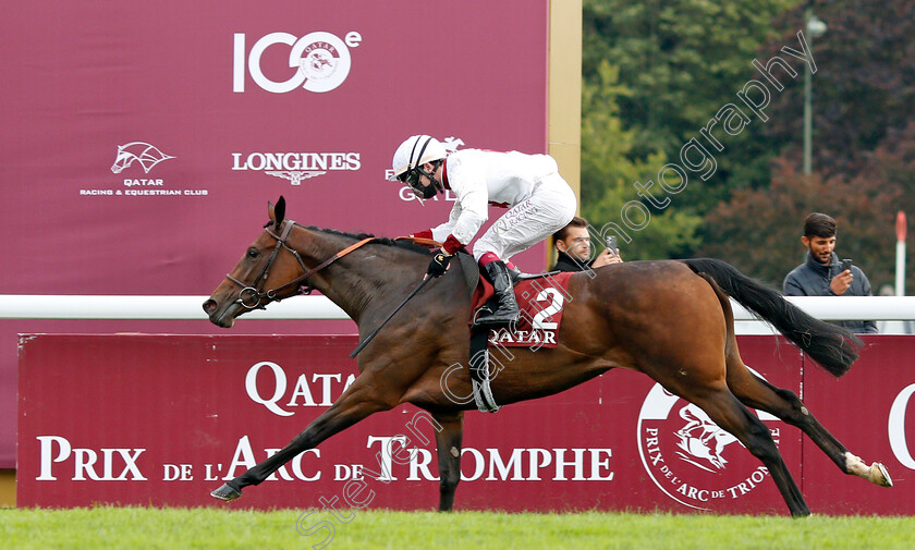 Zellie-0005 
 ZELLIE (Oisin Murphy) wins The Qatar Prix Marcel Boussac
Longchamp 3 Oct 2021 - Pic Steven Cargill / Racingfotos.com